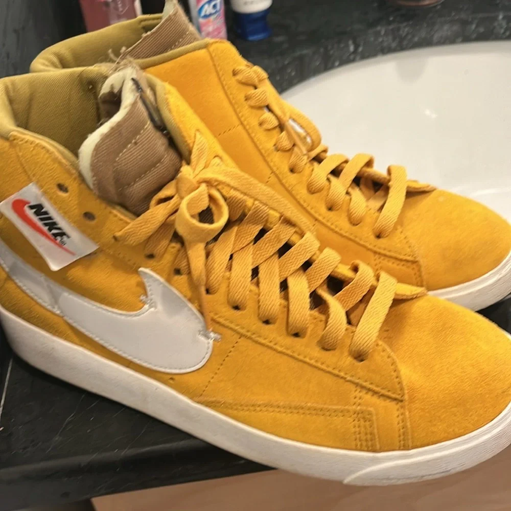 Nike W Blazer Mid Rebel high tops - Picture 3 of 6